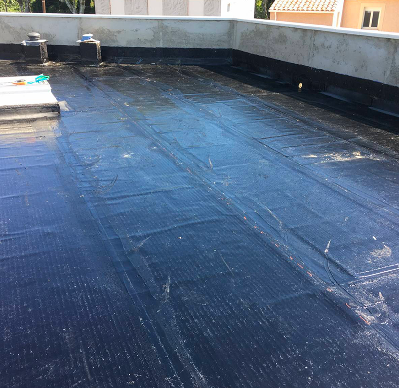 Étanchéité et fuite de toiture en Seine-et-Marne (77)