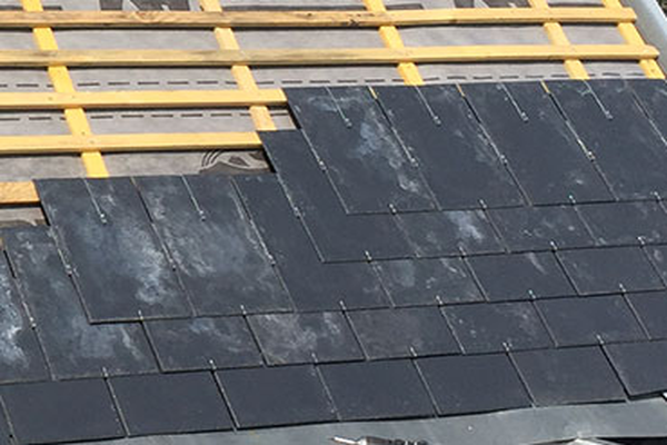 Travaux de Reparation de tuiles à La Rochette (77000) en Seine-et-Marne (77)